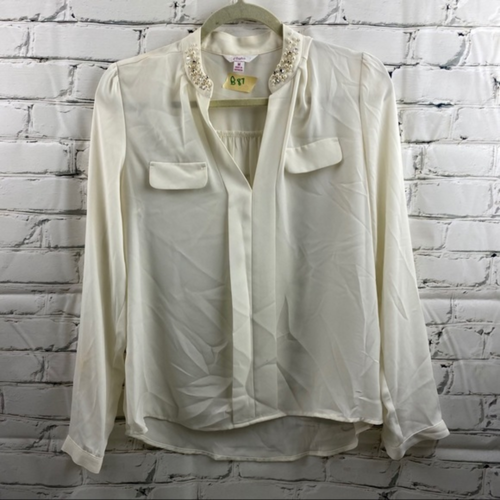 Candies silky whit blouse with pearl details